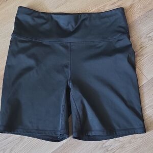 Fabletics Women's Black Bike Shorts